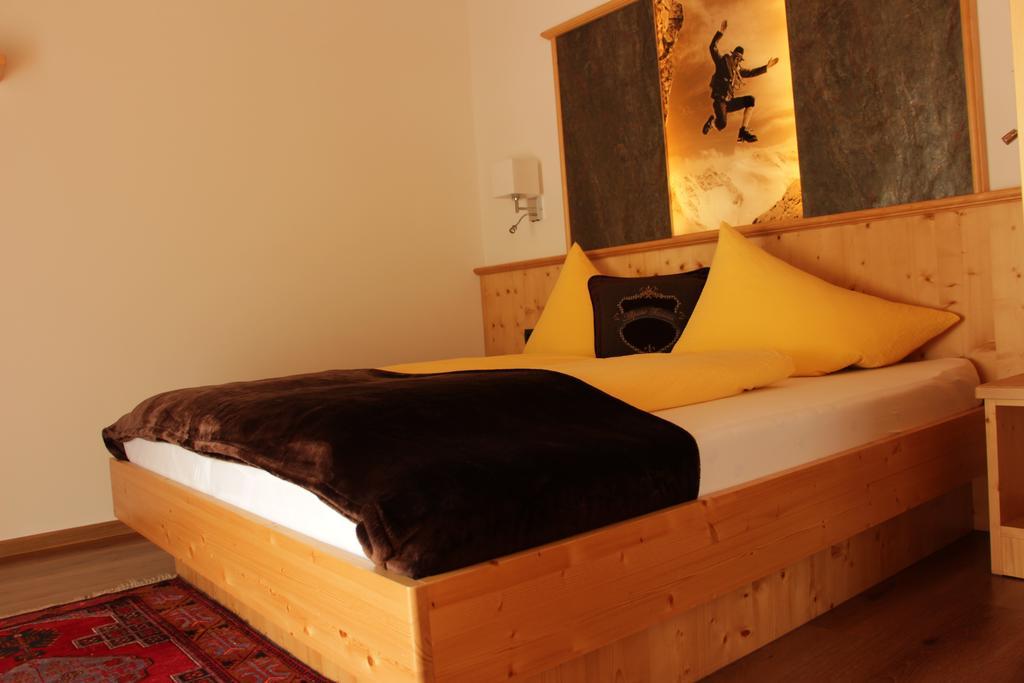 Hotel Haus Hintertux Esterno foto